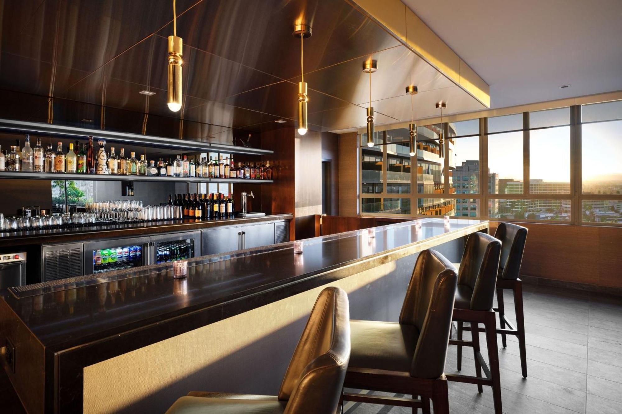 Ac By Marriott Beverly Hills 4*