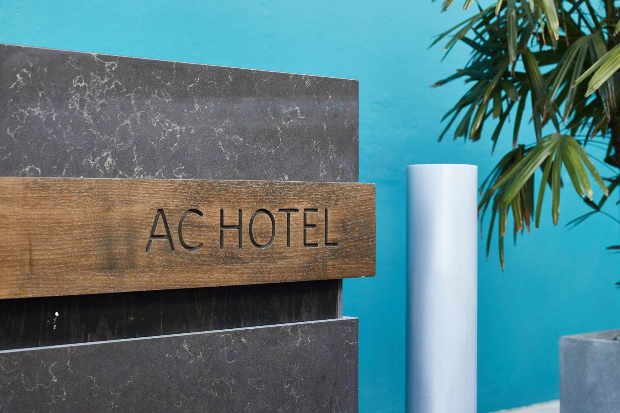 Hotel Ac By Marriott Beverly Hills 4*