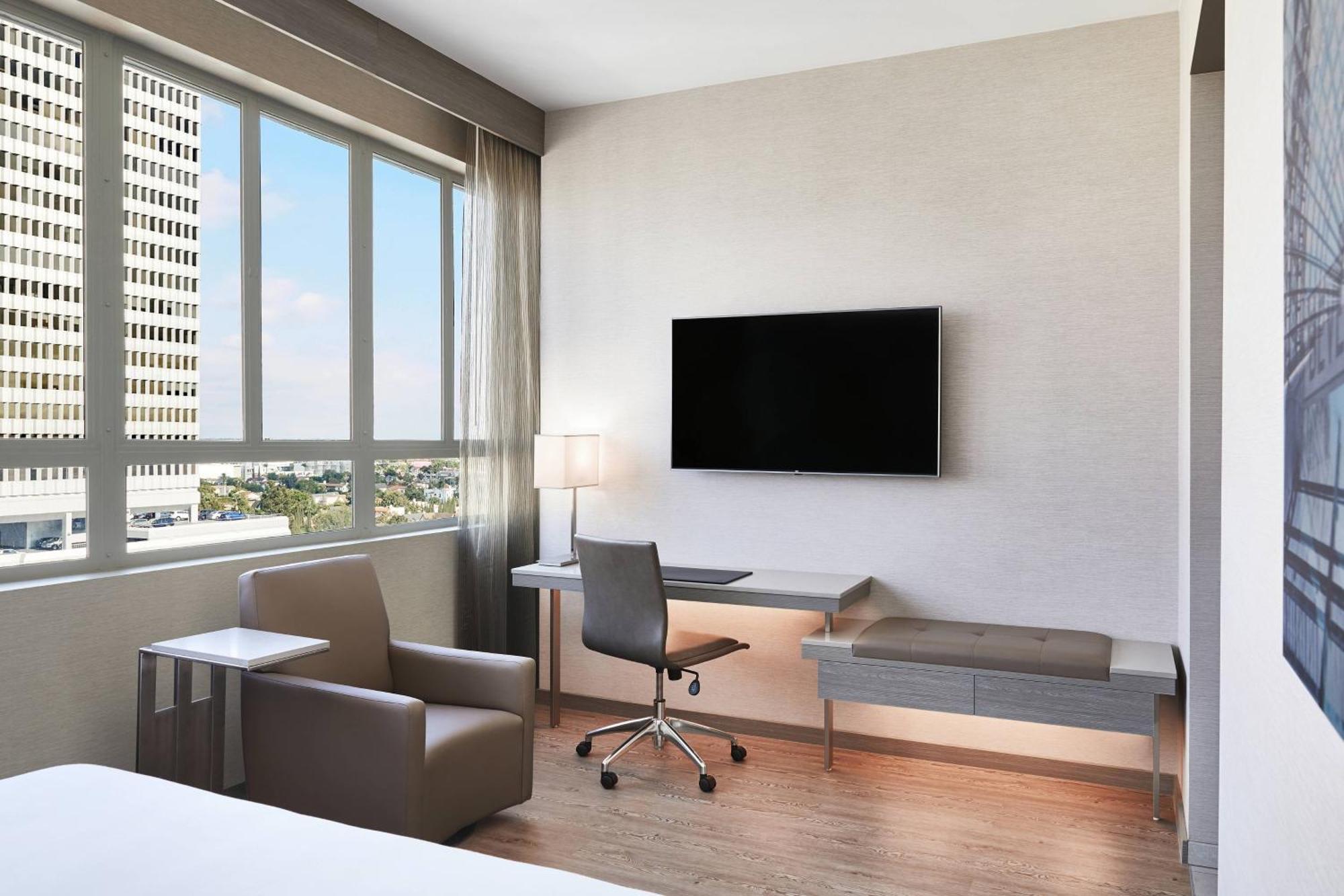 Ac By Marriott Beverly Hills Hotel Los Angeles
